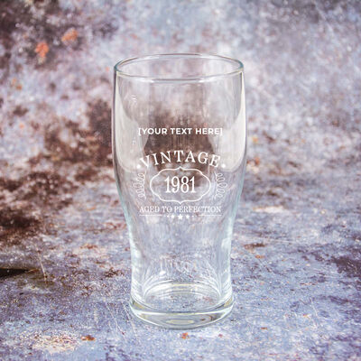 Engraved/personalised GUINNESS Design Pint Glass Gift for  18th/21st/30th/40th/50th/60th/65th 