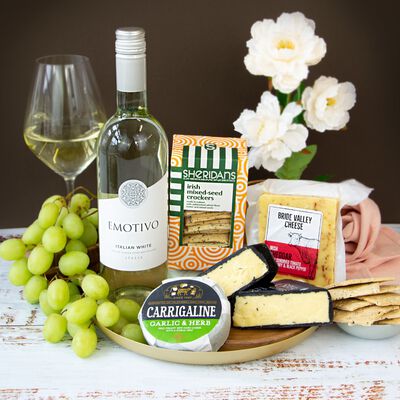 Cheese & White Wine Mini Selection Hamper (Europe Only)