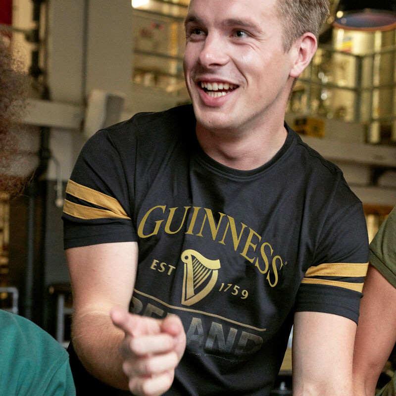 Guinness T-Shirt With Harp And Ireland Text  Black Colour