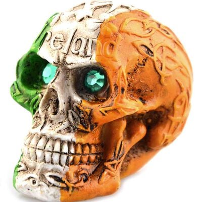 Mini Irish Tri-Colour Celtic Skull With Sparkly Green Gem Eyes Design