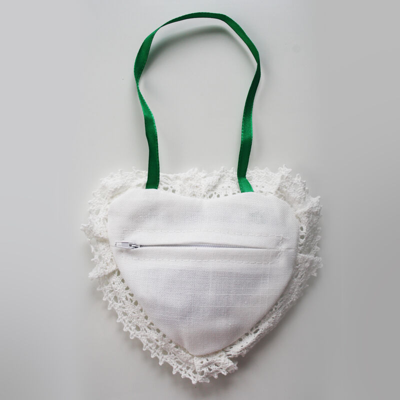 Celtic Weavers Kinsale White Lavender-Filled Heart Sachets  2-Pack