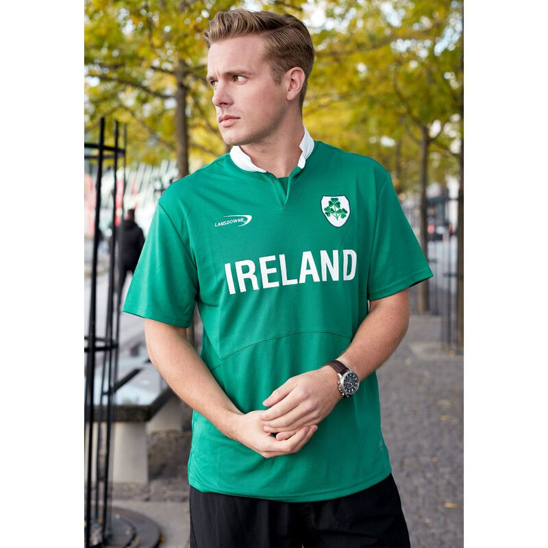 Green Ireland Short Sleeve Rugby Performance Top With Shamrock Crest