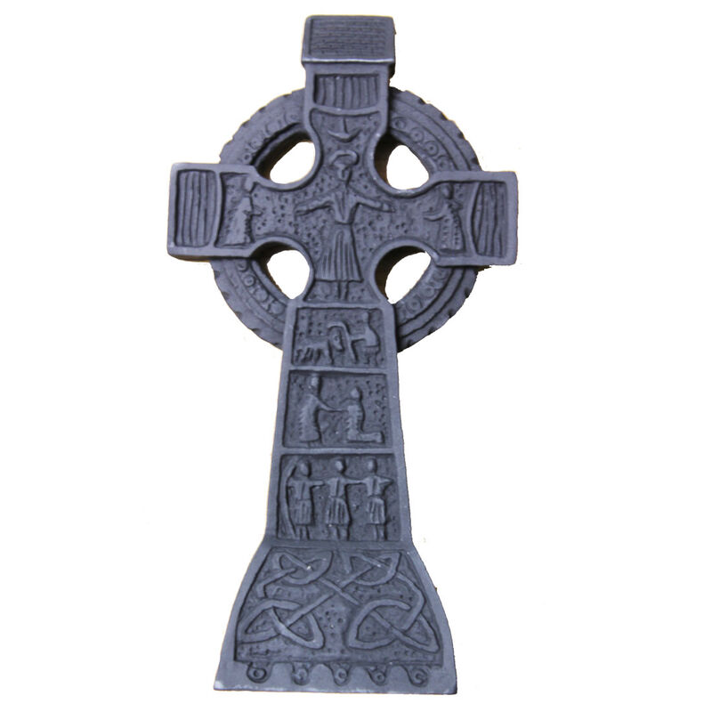 6” Wall Hanging Turf Decoration Celtic Muirdedah's Cross Design