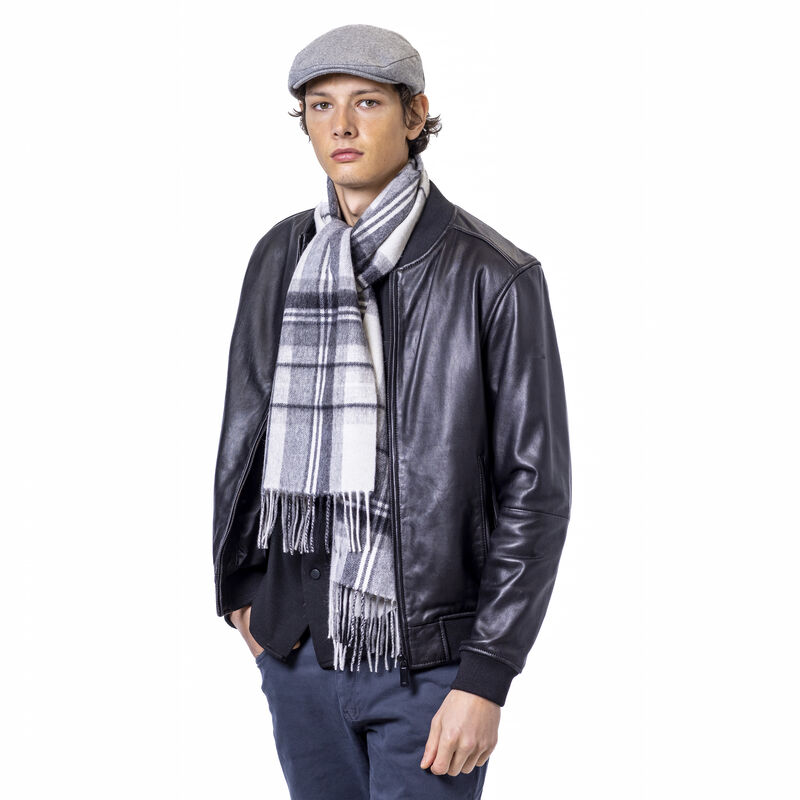 Heritage Traditions Brushed Woollen Scarf, Black & White Color